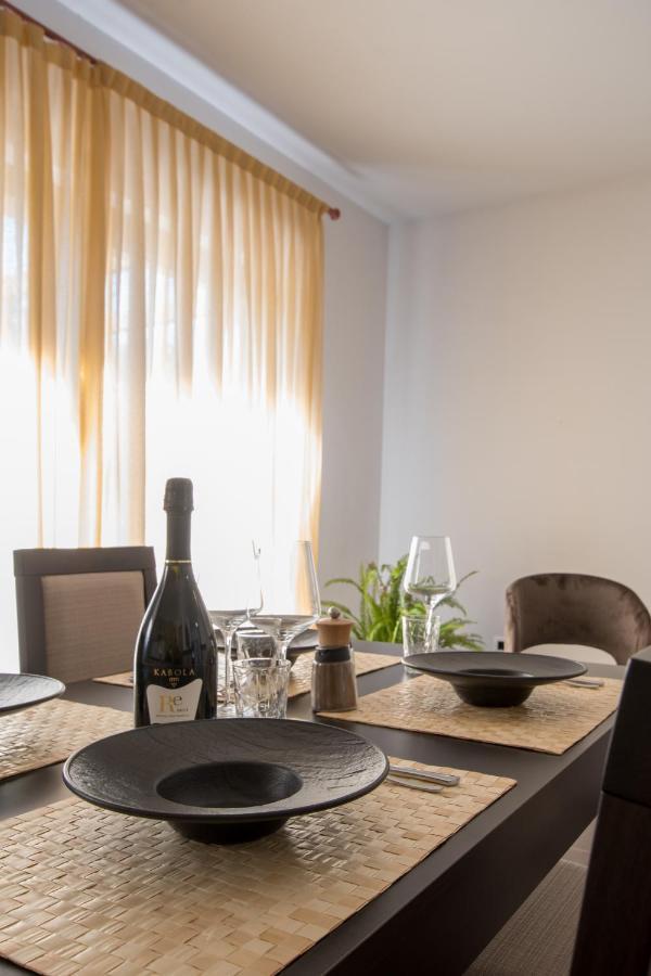Apartmani Noa i Natali Kaldanija Esterno foto